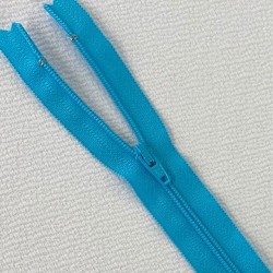 2032535 15cm Zipper Blue