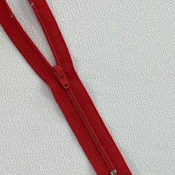2032535 15cm Zipper Red
